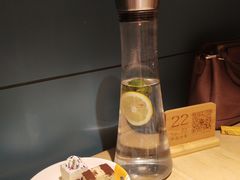 -小鱼小牛·鱼牛干锅·脆鱼火锅(世欧广场店)