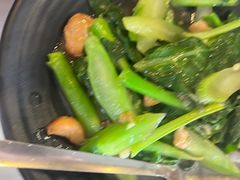 -大树下海鲜饭店