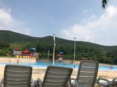 -汤山欢乐水世界