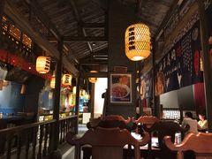 -老湖南民间菜·牛肉十八炒(花都店)