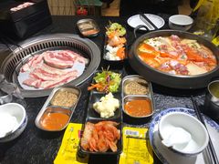 -烤路里·韩国品质自助烤肉(石路天虹4号店)