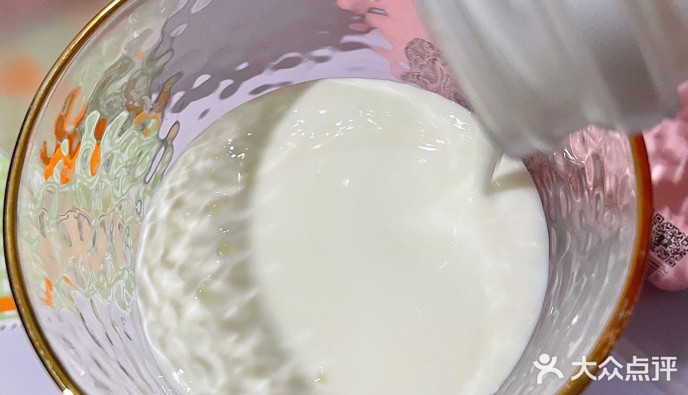 早餐就差一杯解馋又不怕胖的无糖酸奶💕