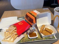 -麦当劳(南京路2店)