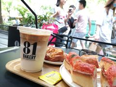 百丽酒拿铁-81BAKERY(大学路店)