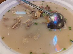 -霄汉牛三鲜湖北砂锅菜(万松园2店)