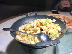 干锅包菜-梁家大院•农家菜(昆山会展中心店)