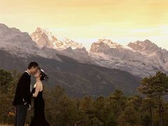 -爱我旅拍婚纱摄影(大理店)