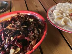 -柴窝堡22号辣子鸡·传承新疆菜