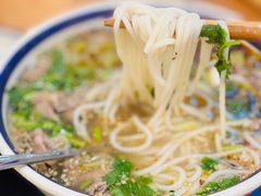 -云阿蛮云南生烫牛肉米线(奉贤路店)