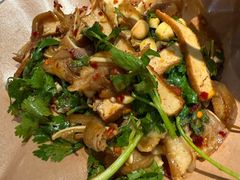 -费大厨辣椒炒肉(黄兴中心广场店)