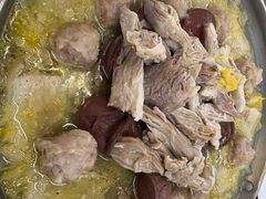 -一口猪海鲜浑锅·东北家常菜