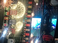 -西街夜油条·麻团包乌饭
