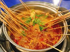 -马路边边串串香形象店(磐石路店)
