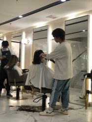 点击看大图 -3AM HAIR SALON染发接发