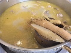 -朴小妹人参鸡汤火锅(长白山万达店)