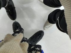 -冠军冰场(环球中心店)