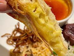 爆浆榴莲披萨-晶丽香榭自助餐(南京大饭店)