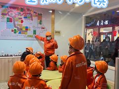 -成都星期8小镇(江宁南路店)