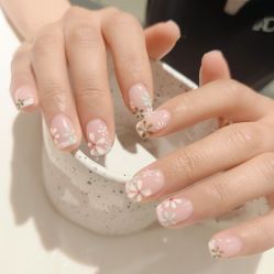 -悦指间美甲美睫