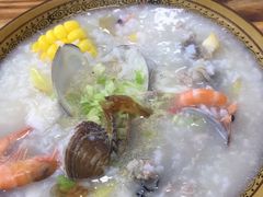 -亚忠小吃店(曾厝垵店)