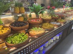 -四囍码头海鲜烧烤自助火锅(外滩南京东路悦荟广场店)