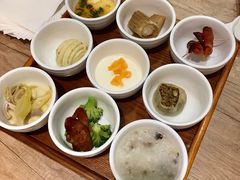 -乐领拈花溪·林涧食韵