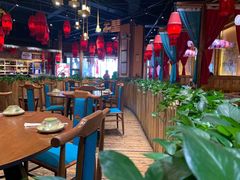 -老滇山寨•云南特色菜•地方菜•民族风情歌舞表演(金碧店)