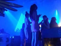 -简奥斯汀·赫本酒吧