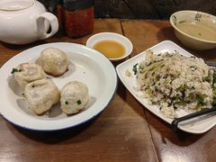 -舒蔡记生煎菜饭(云南中路店)