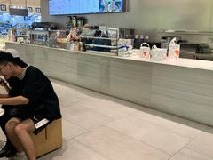 -喜茶(杭州滨江宝龙店)