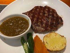 -斗牛士牛排餐厅(嘉里汇店)
