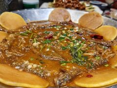 一网海杂鱼-95号酱骨·一块豆腐(展春园西路店)