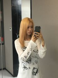 -宫铭烫发染发接发店