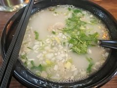 -万红路羊汤烧饼店(将台路店)