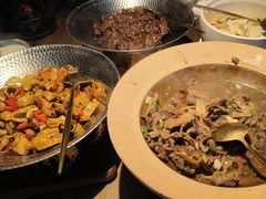 -沅江水·湖南家宴(南村万博长隆商圈店)