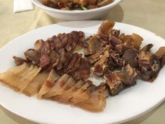 -南雄雄州土菜餐厅(粤北大厦店)