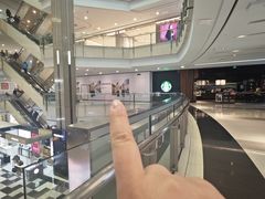 -上海来福士广场