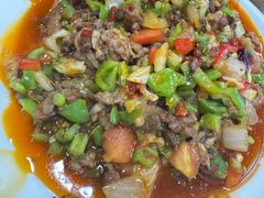 -歹歹的加个面过油肉拌面