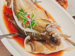 -大中华酒楼·主席武昌鱼·武汉美食地标(江汉路步行街店)