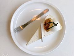白桃乌龙千层-CAKE WANG千层制造所(省府店)