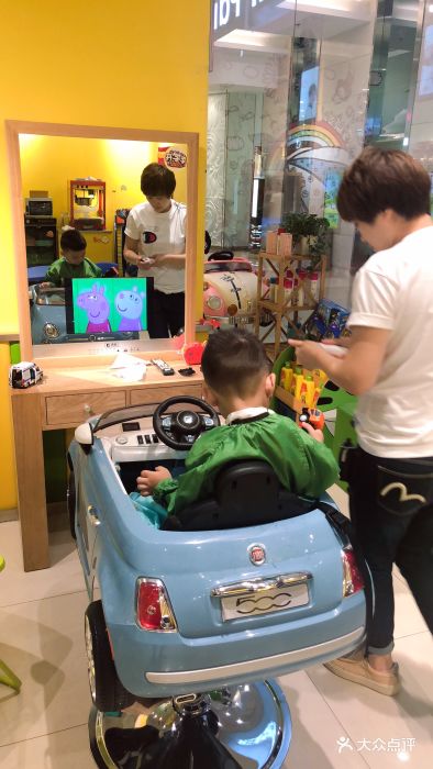 爆米花儿童美发乐园(万象城店)图片 - 第1张