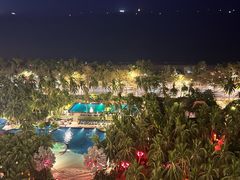 -三亚湾海居雅高铂尔曼度假酒店