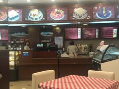 -红宝石·鲜奶小方·海派西点房(南丹店)