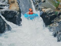 -龙井峡漂流