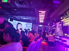 -粉墨特色菜·烧烤音乐酒馆