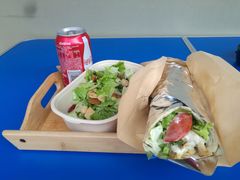 中东鸡肉卷-YallaYalla丫拉中东料理小吃·清真(太古里店)