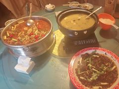 -牟记江湖重庆地标特色菜鱼蛋海鲜羊蝎子(巴南区黑金冠十多年好店)