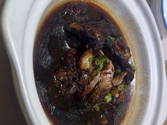 -老码头黑皮肘子锅包肉(赣水路店)