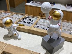 -无界眼镜MaxLess(滨江星光大道店)