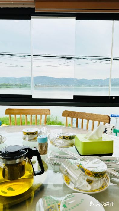 梦缘水乡·湖景餐厅图片